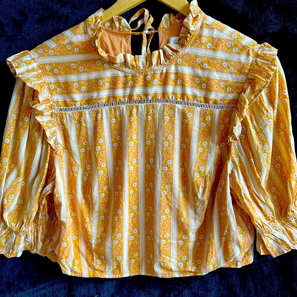 Urban Outfitters Floral Top With Balloons Sleeves Tie Back Crop Sz Large